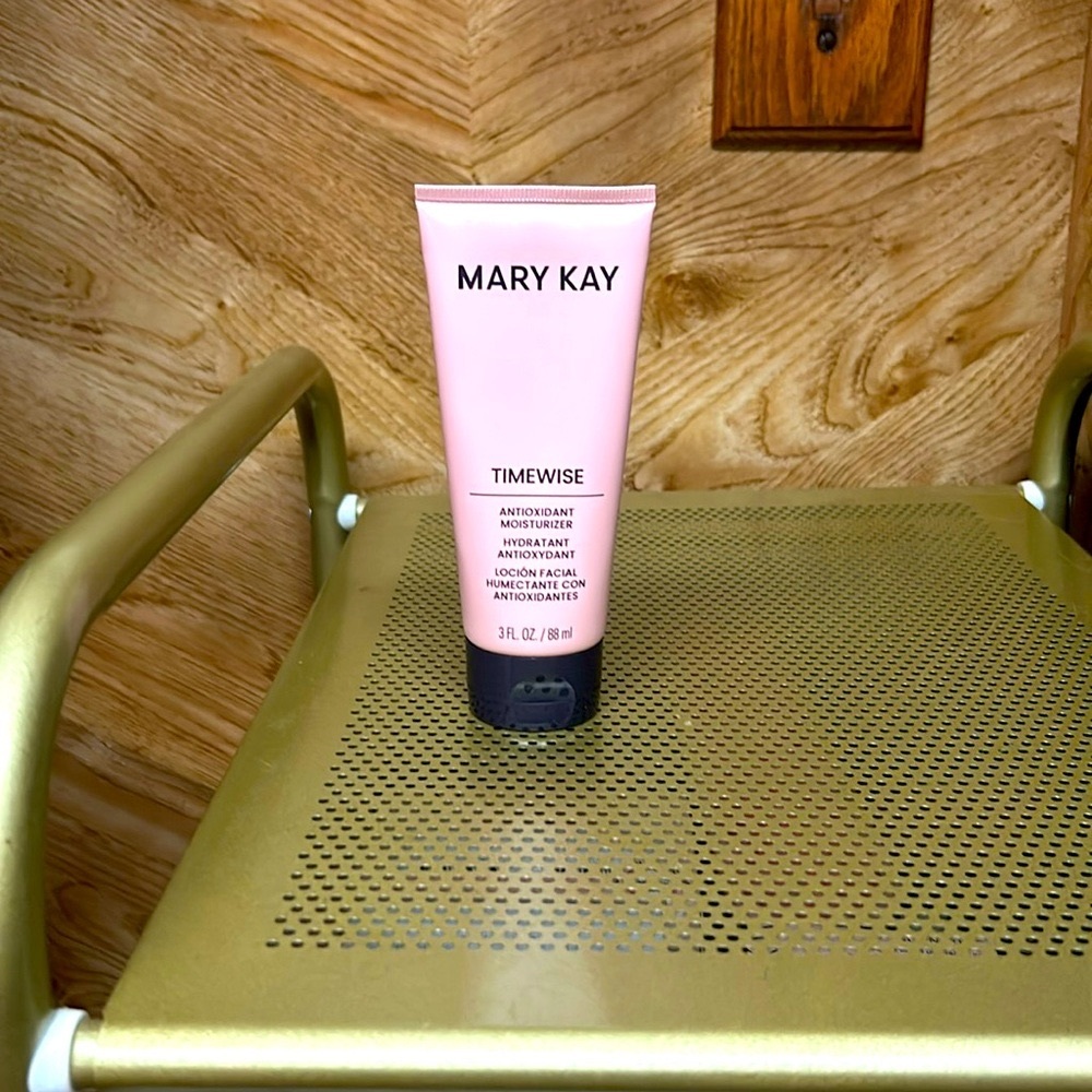 Mary Kay Timewise Antioxidant Moisturizer (Normal-to-Dry)